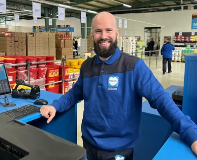 Unternehmer kauft beim g&uuml;nstigsten Gro&szlig;h&auml;ndler in D&uuml;sseldorf ein